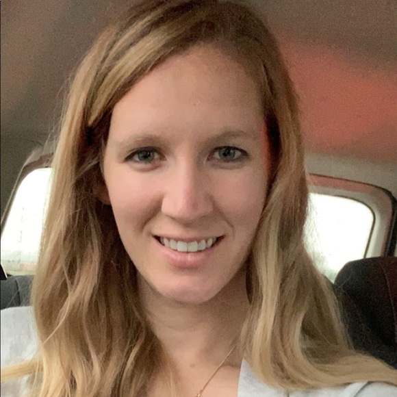 Meet your Posher, Madeline - Picture 1 of 1